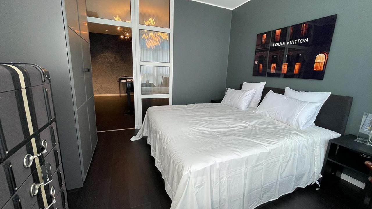 Inkblue-apartment Apartment